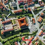 Z Widokiem Na Zamek Лидзбарк-Варминьский